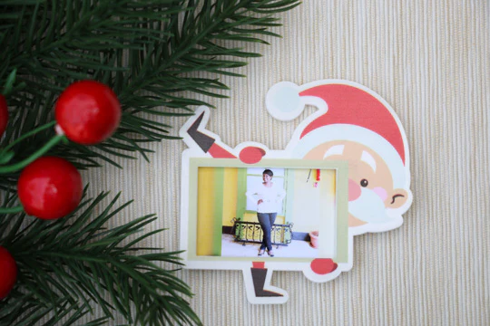 Dancing Santa Magnet - Image 2