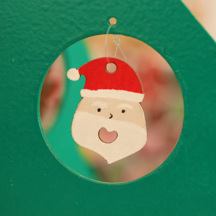 DIY Christmas Tree - Image 4