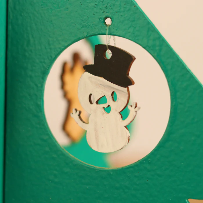DIY Christmas Tree - Image 8