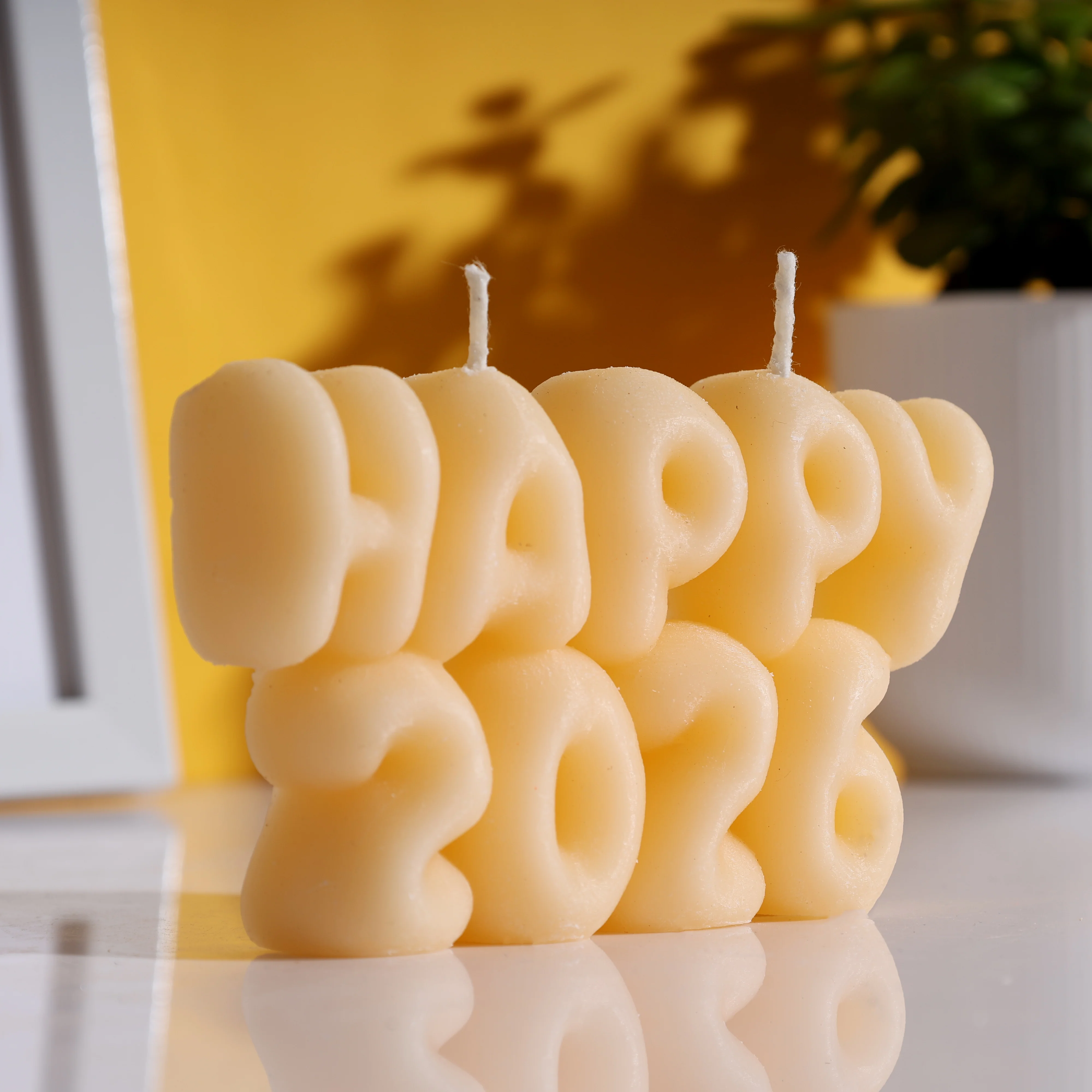 Happy 2026 Candle - Image 3