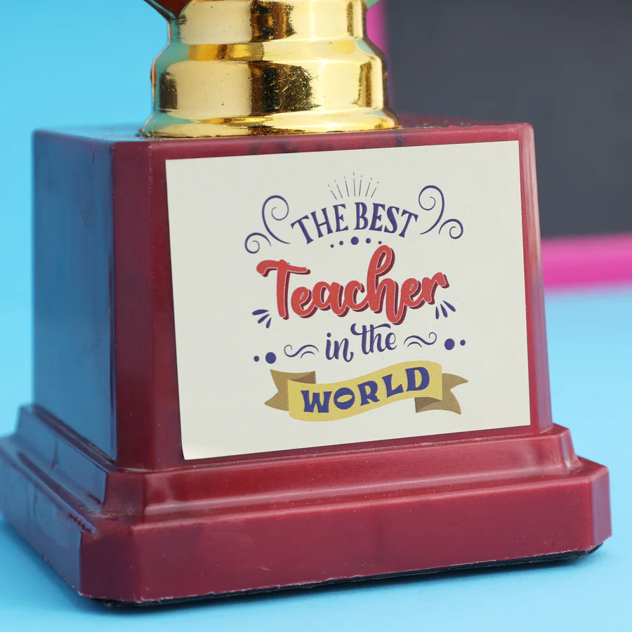 Teacher's Day Trophy - Image 3